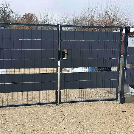 Woodland Apartament *