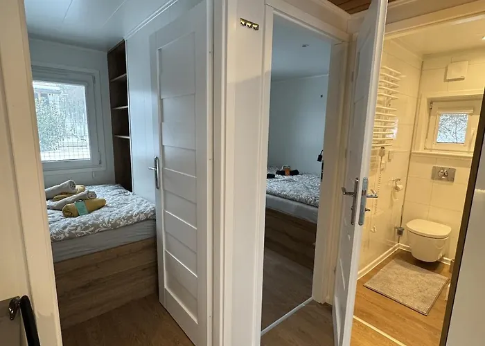 Woodland Apartment *