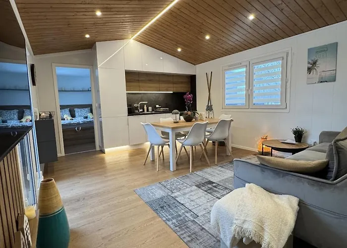 Woodland Balatonfůzfő